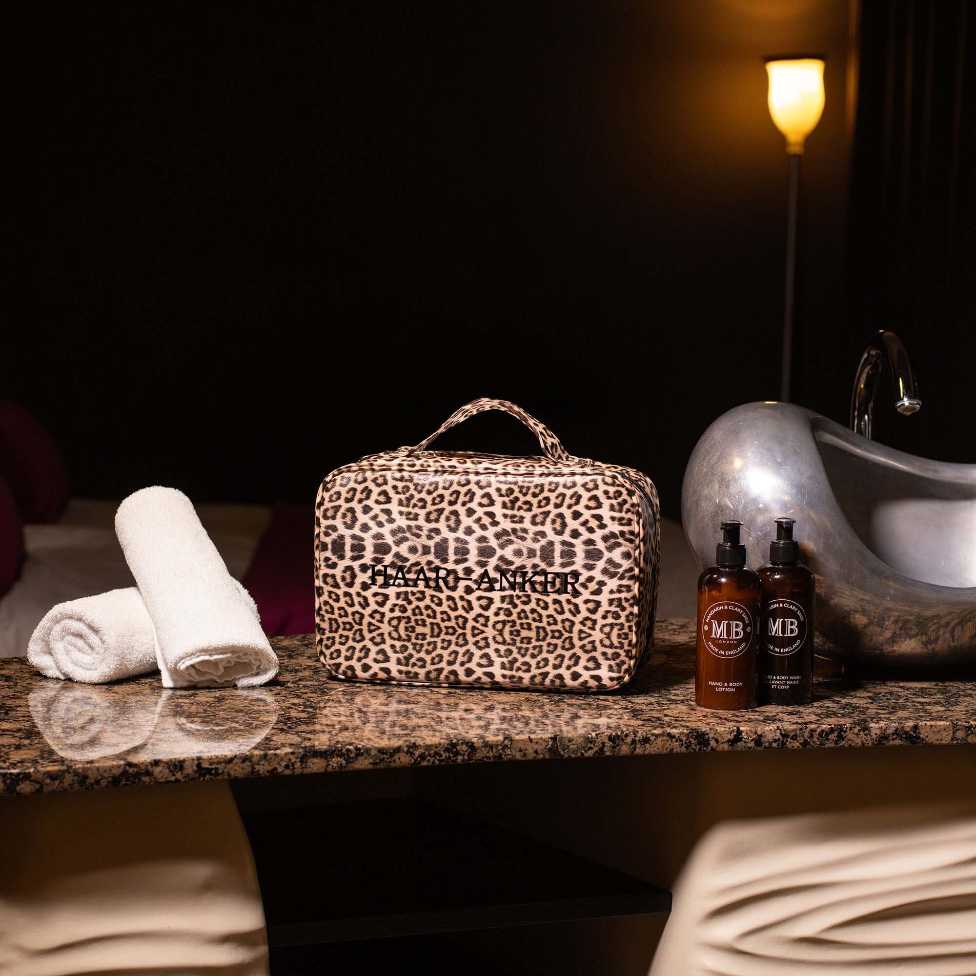 Beauty- & Travel Bag – HAAR-ANKER