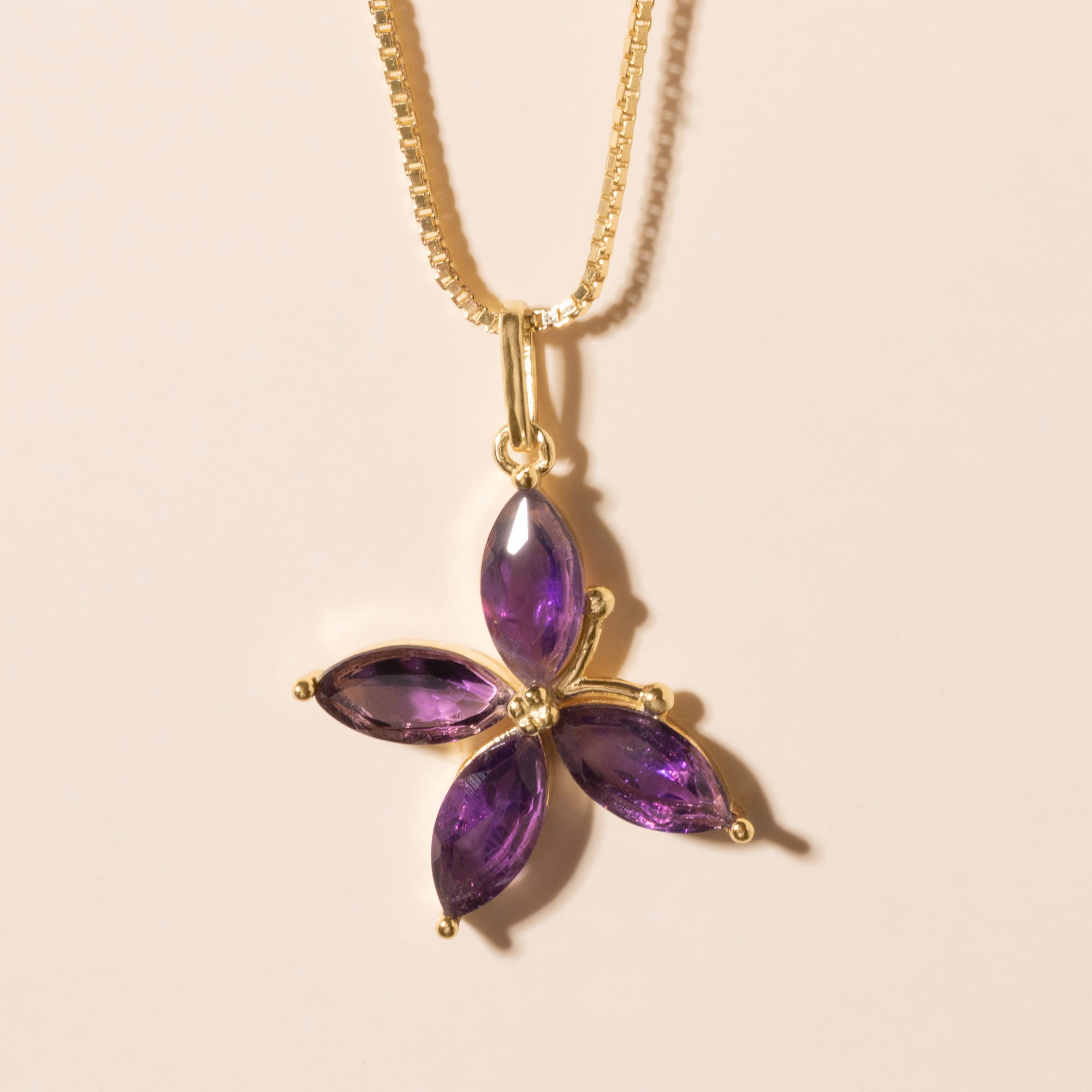 Halskette 'Schmetterling mit Edelstein' – Gold | Halskette