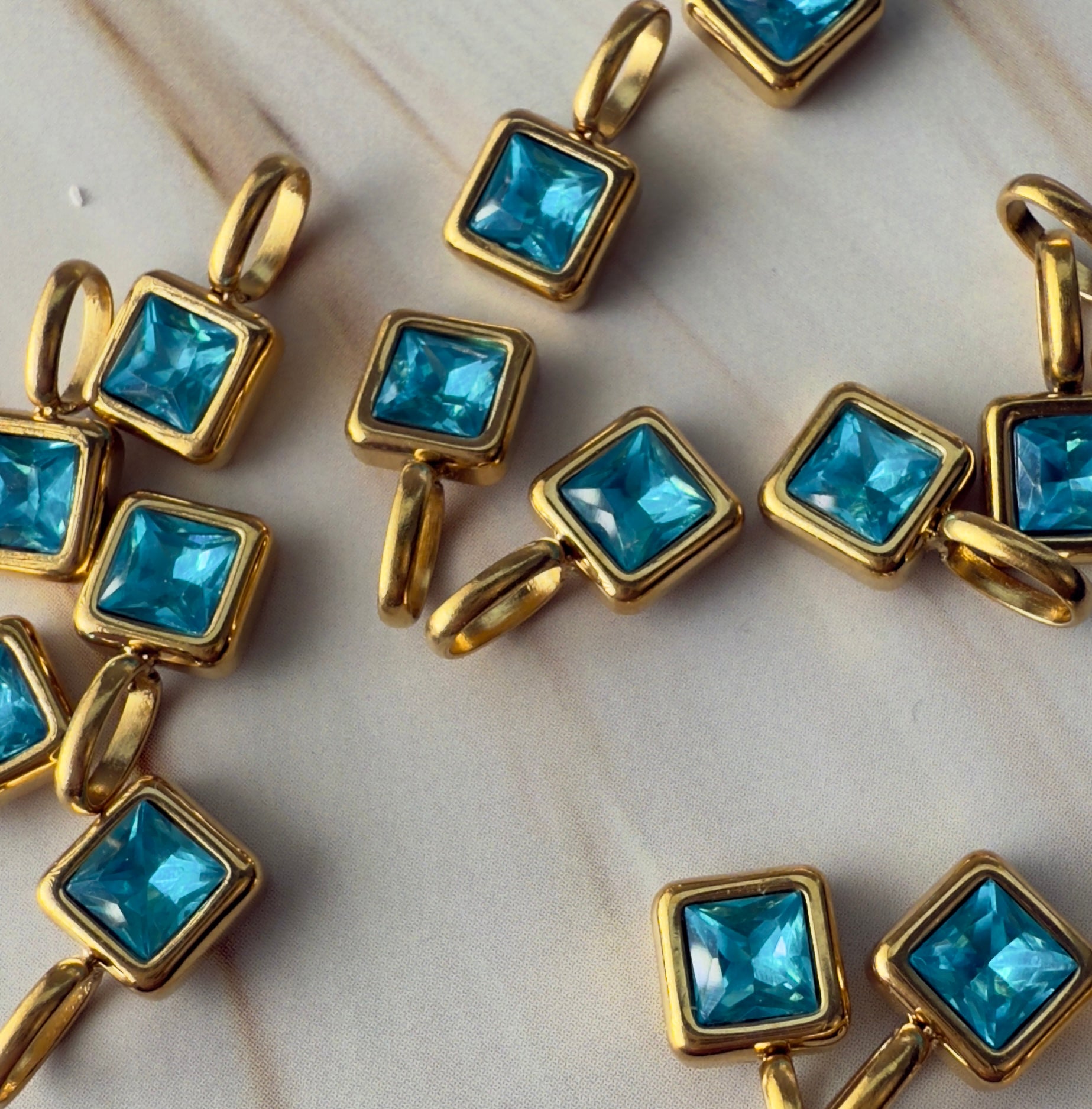 Geburtssteine Edelstahl vergoldet | Charms