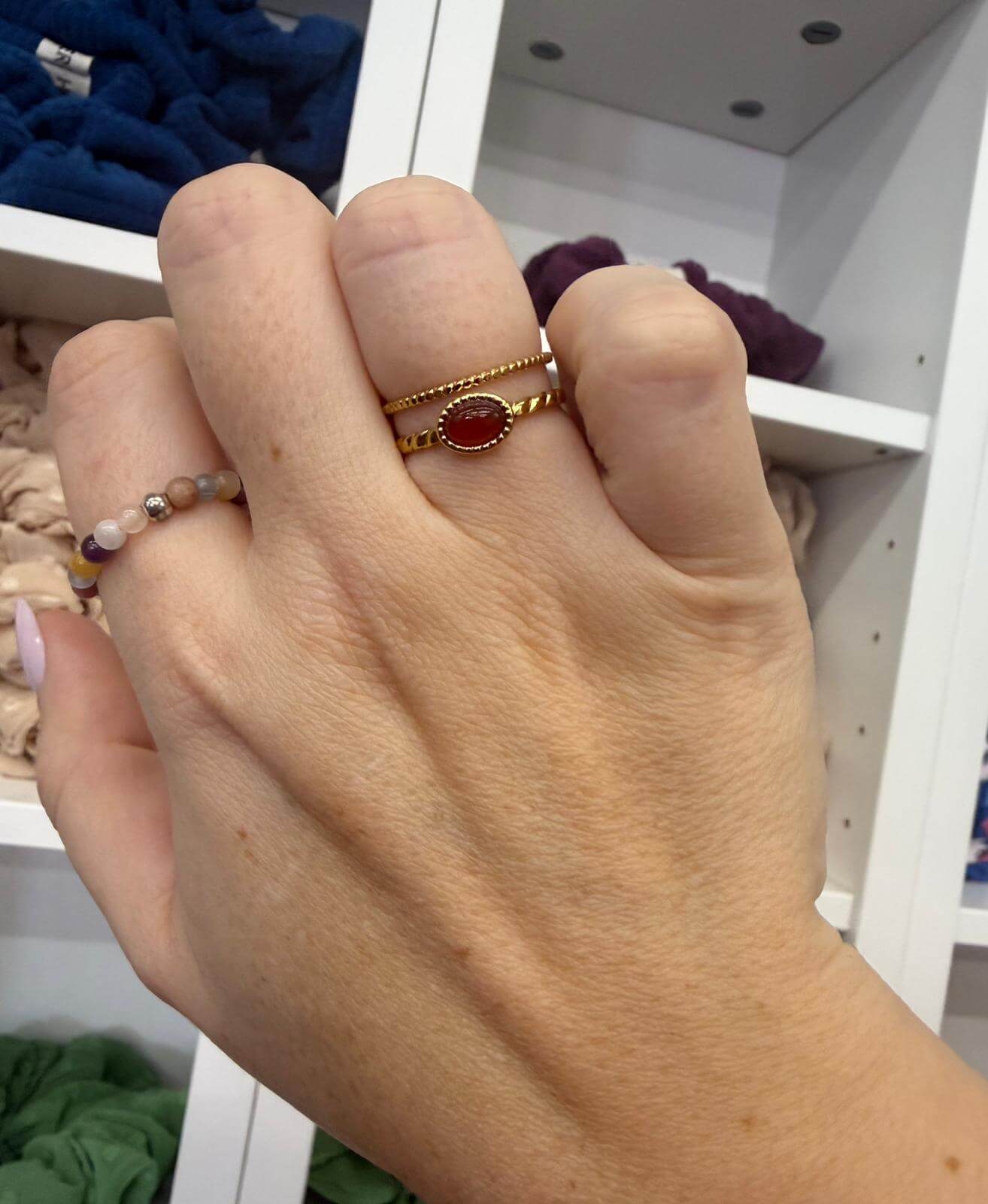 Doppelring mit roten Steinen | Ring | HAAR-ANKER