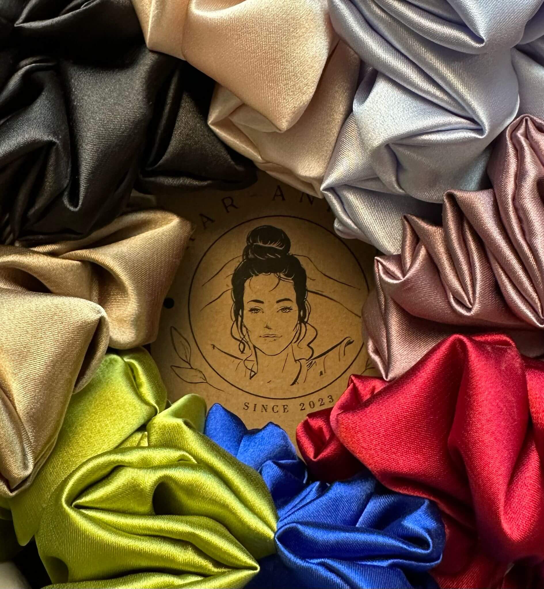 Satin | XXL-Scrunchie // HAAR-ANKER