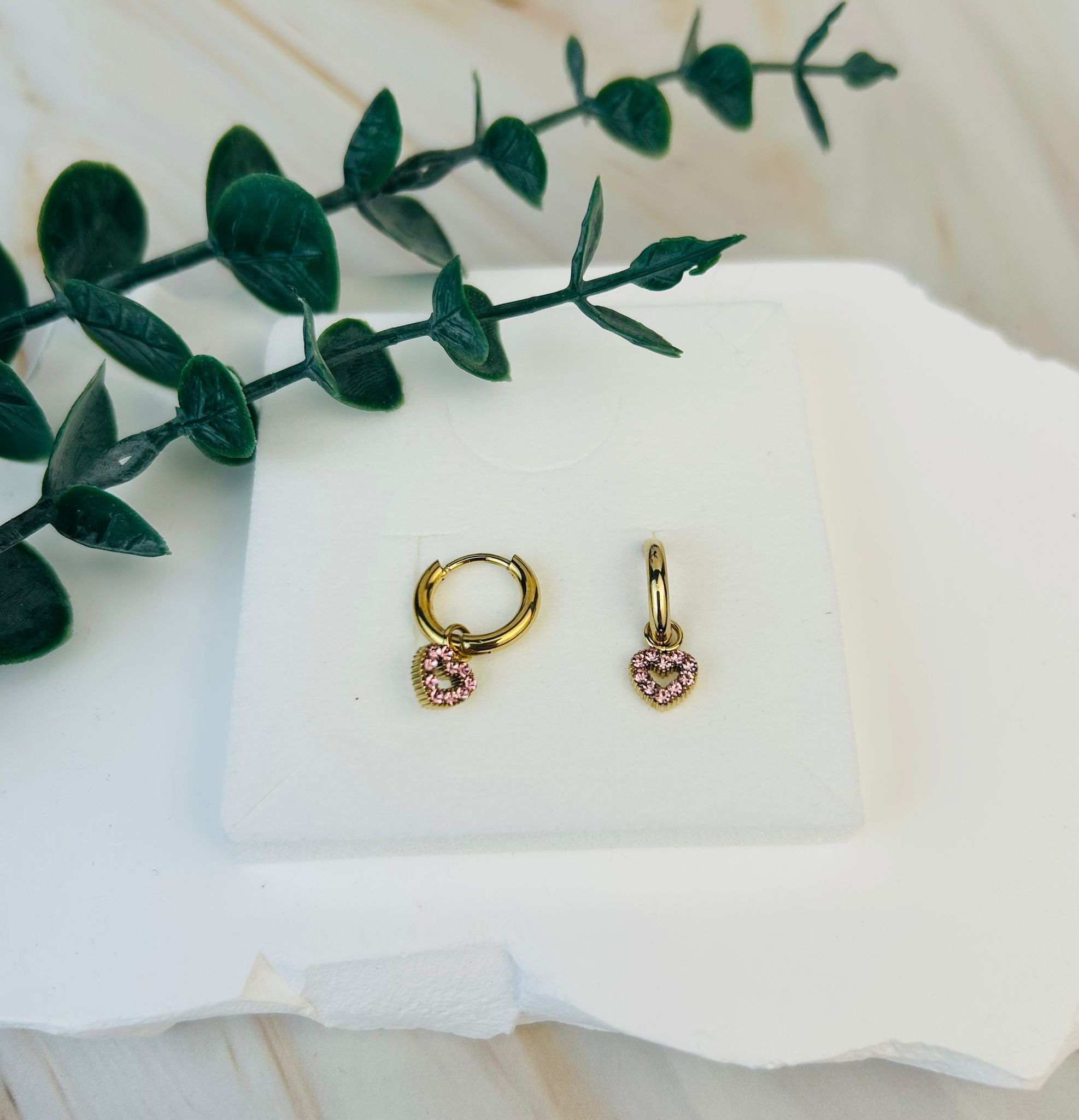 Creolen mit Herzen | Ohrringe