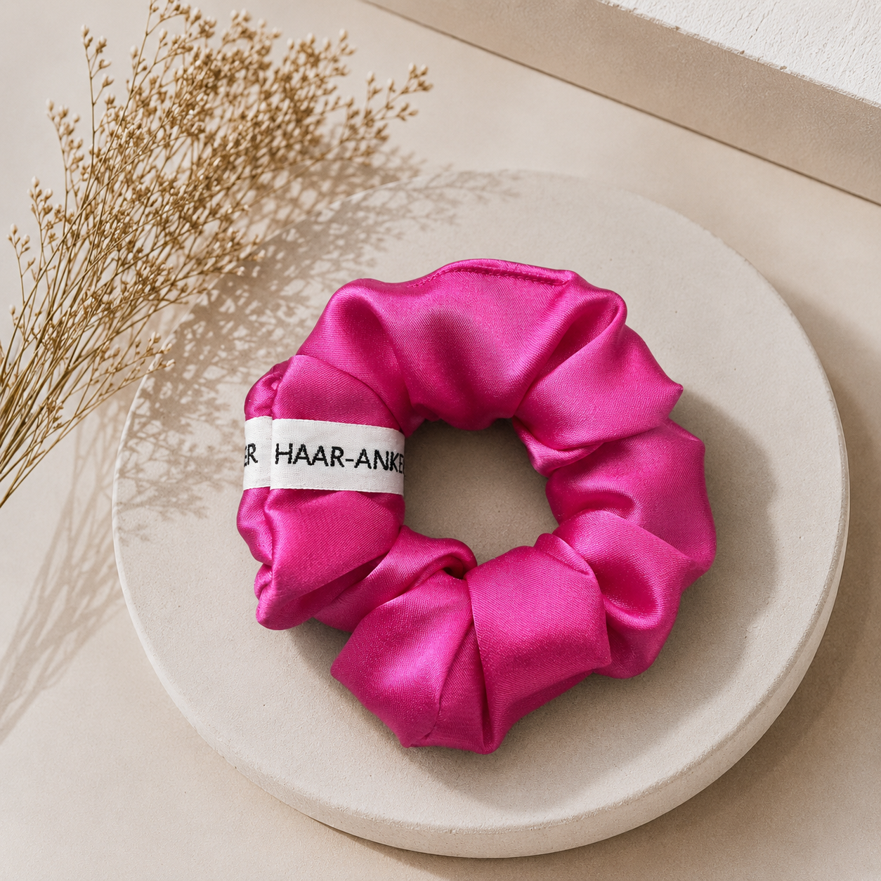 SATIN SCRUNCHIE