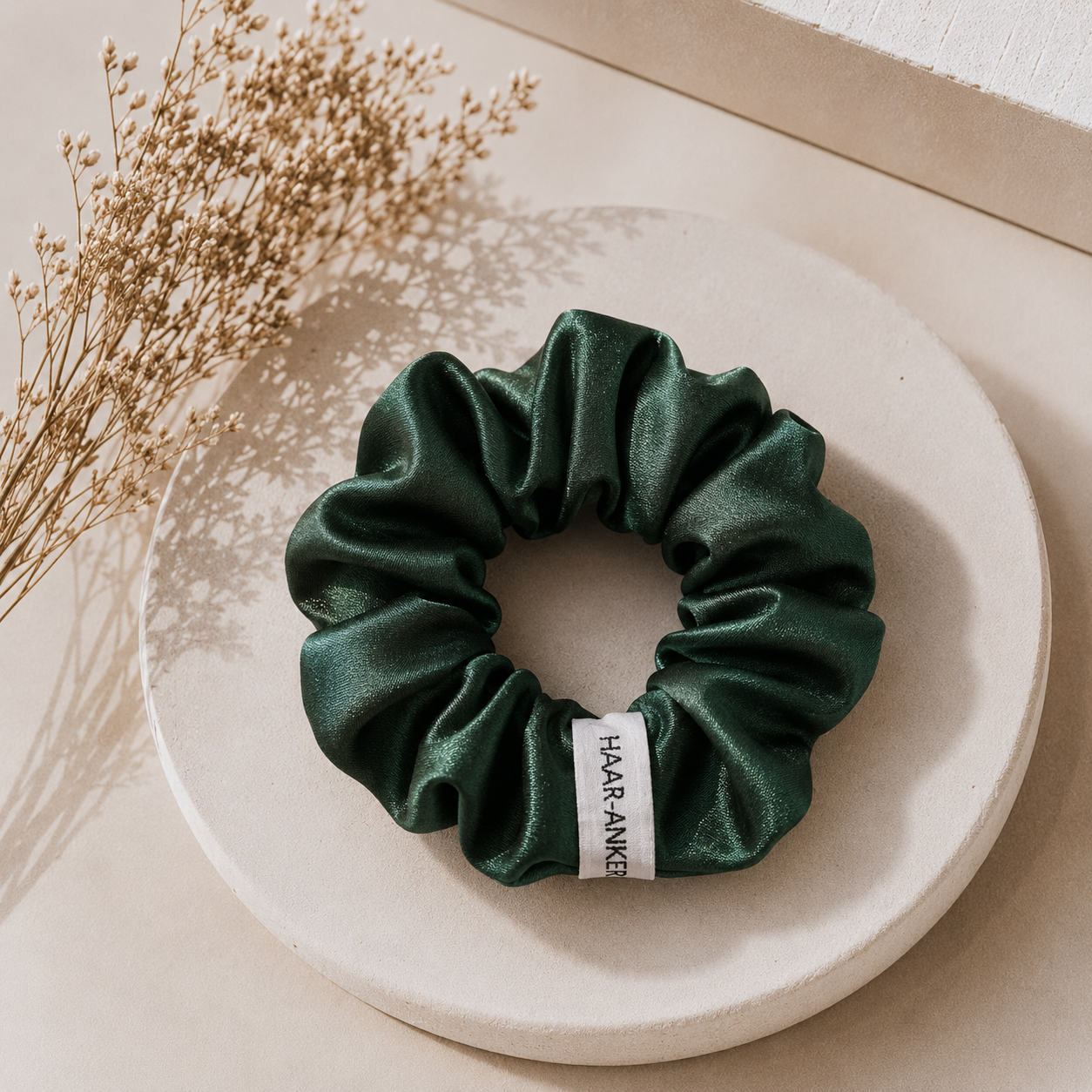 SATIN SCRUNCHIE