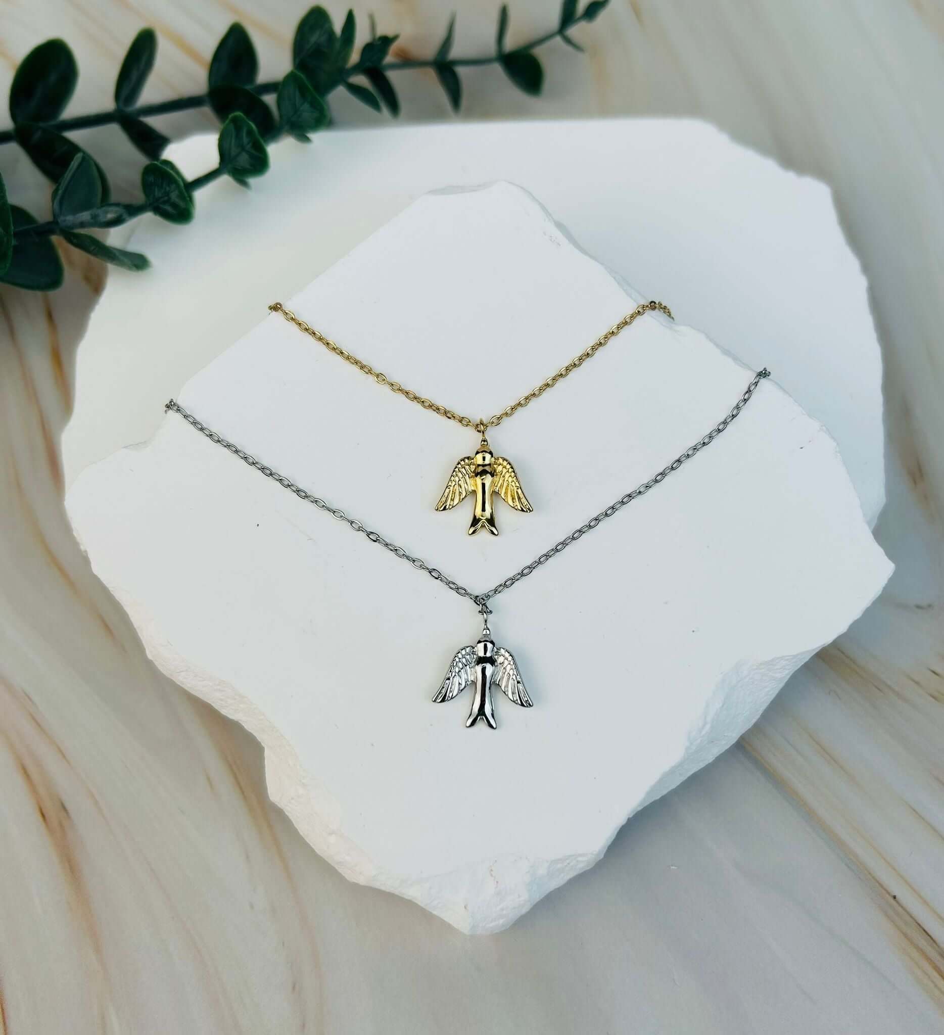 Schwalbe | Halskette – HAAR-ANKER