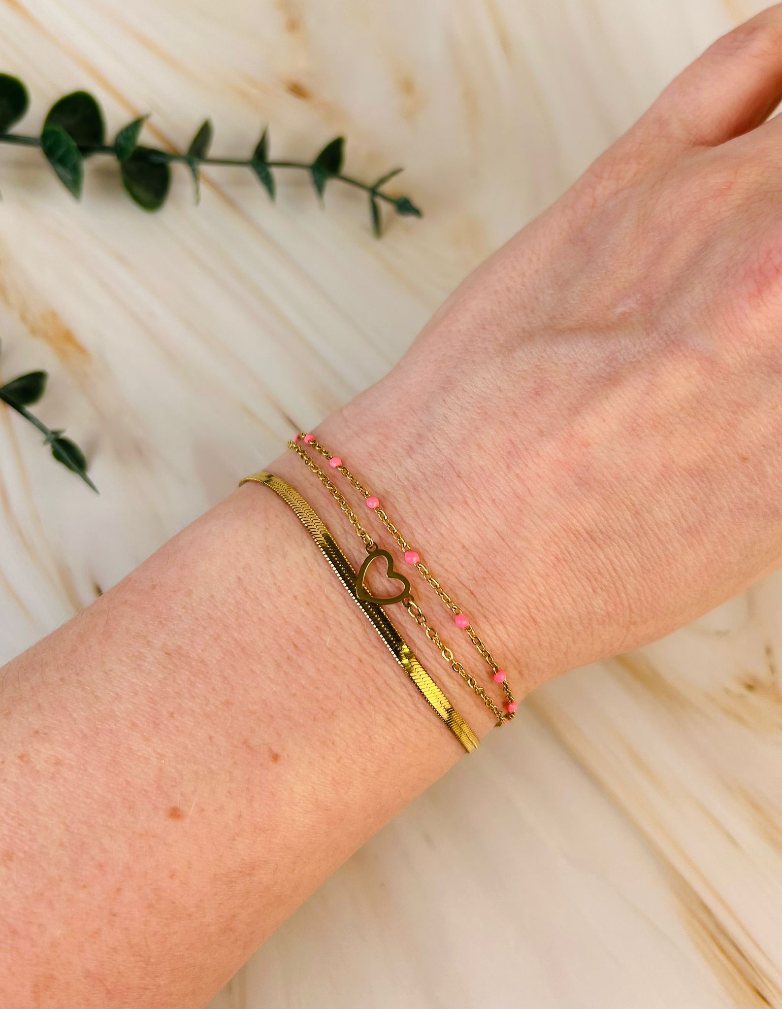 Herzarmband mit bunten Steinchen | Armband Nr. 4