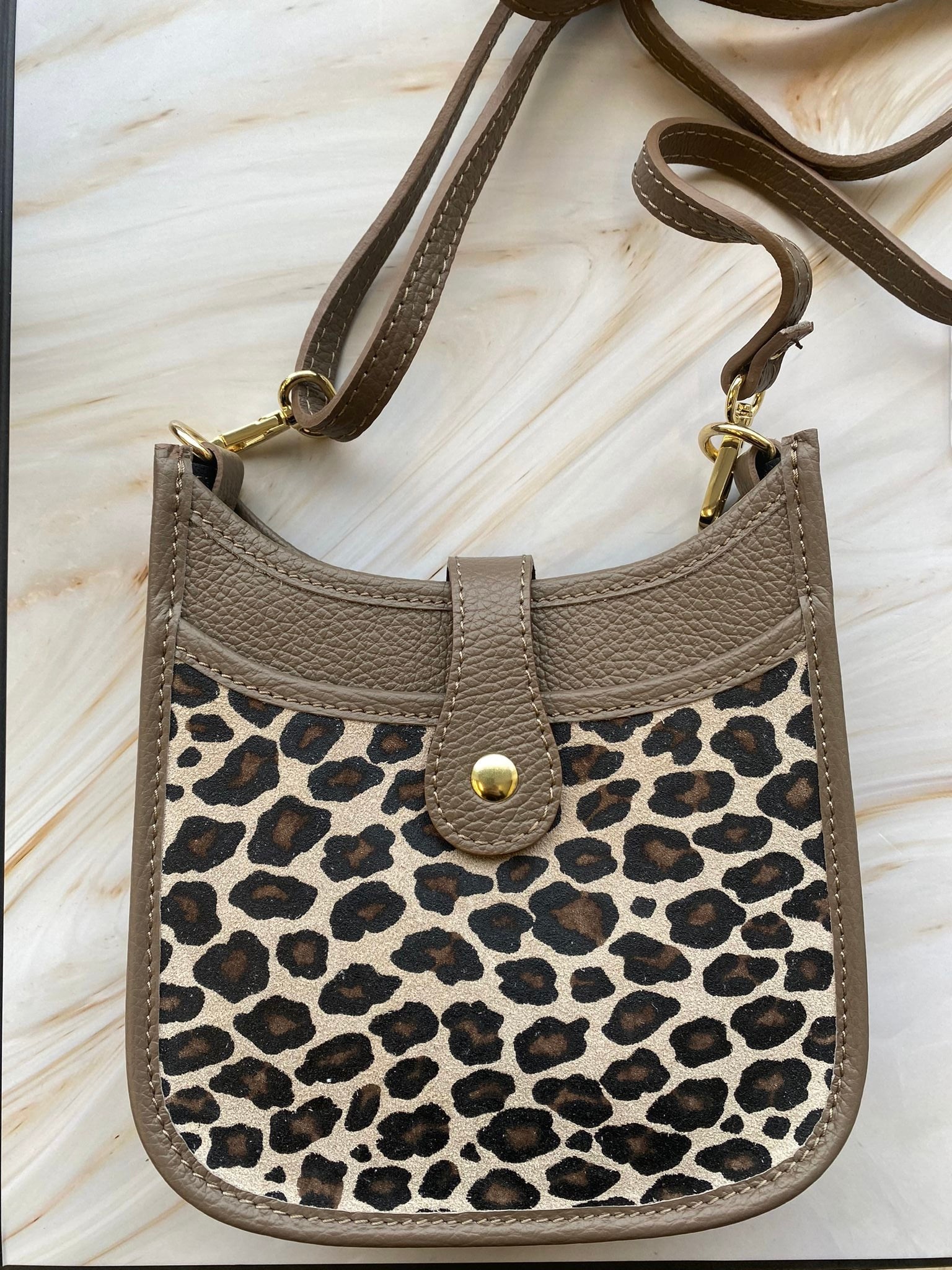 Umhängetasche Leo in versch. Farben | Tasche | HAAR-ANKER