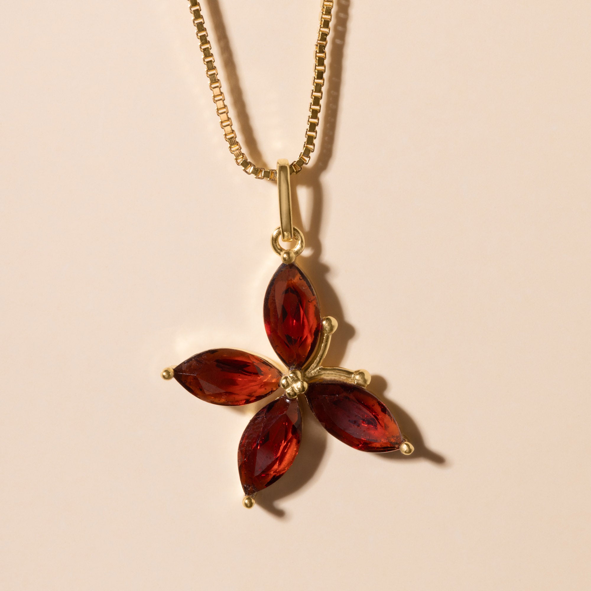 Halskette 'Schmetterling mit Edelstein' – Gold | Halskette