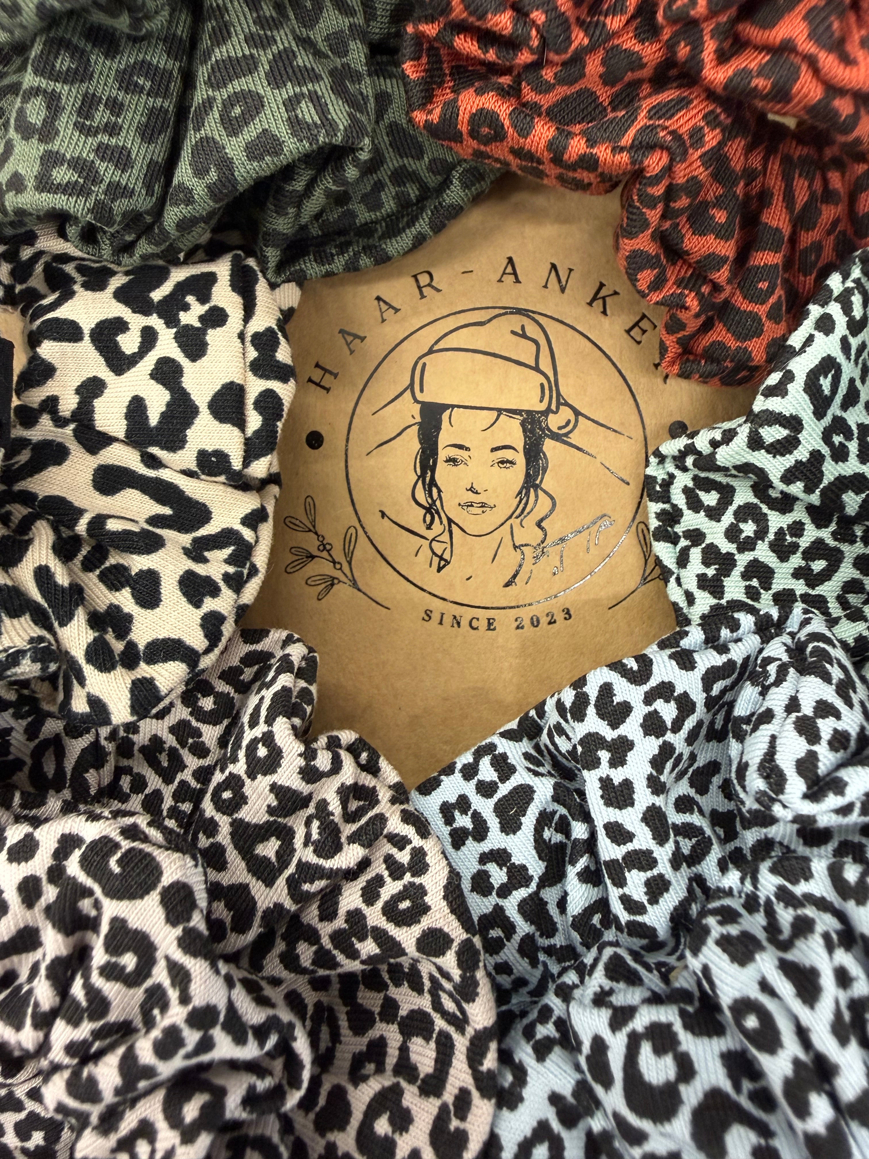 S-Scrunchie | Leo-Kollektion