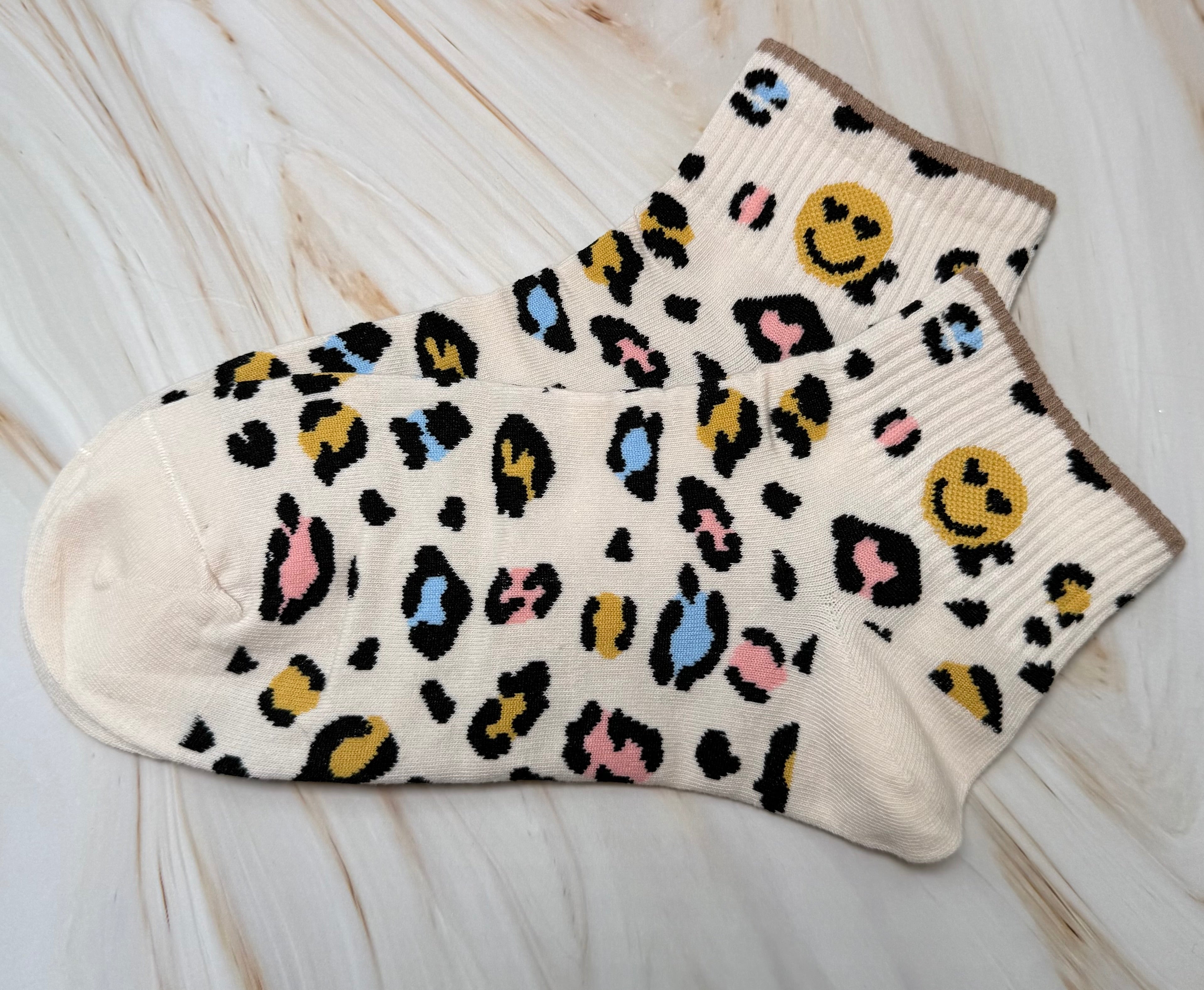 Leo Smiley Beige Kurz | Socken