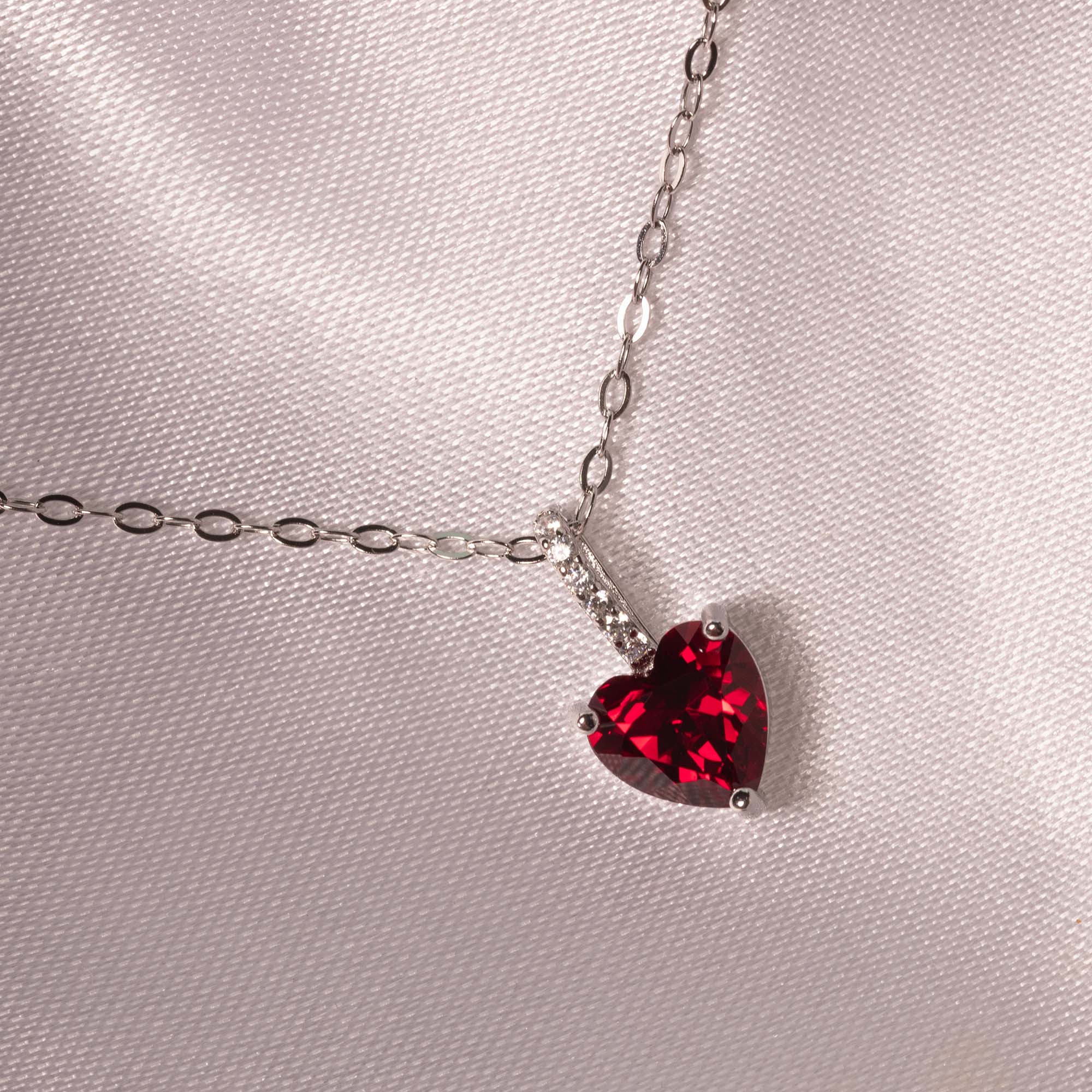 Herzkette mit Edelstein Silber | Halskette | HAAR-ANKER