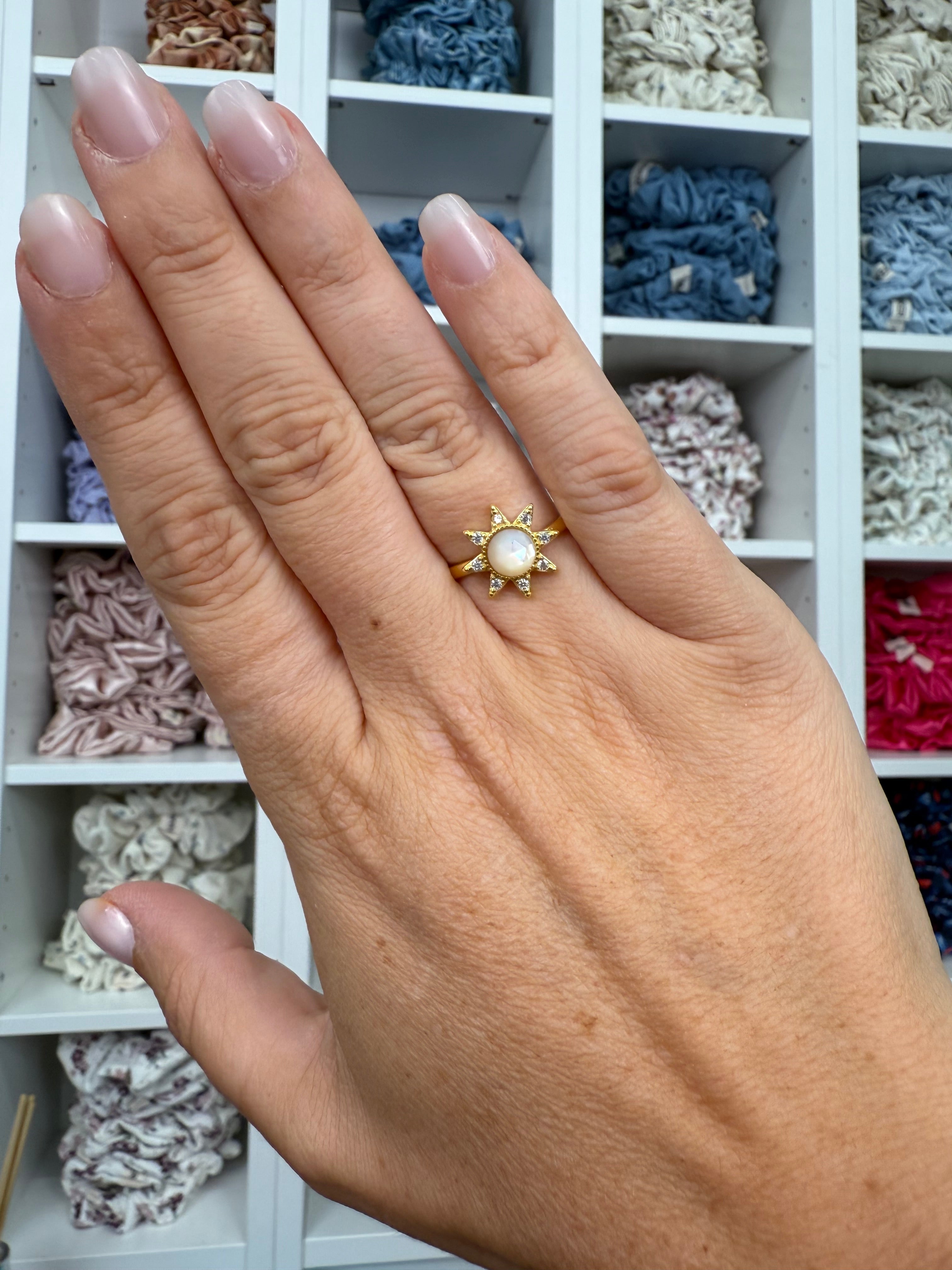 Mondstein Gold | Sonnen-Ring