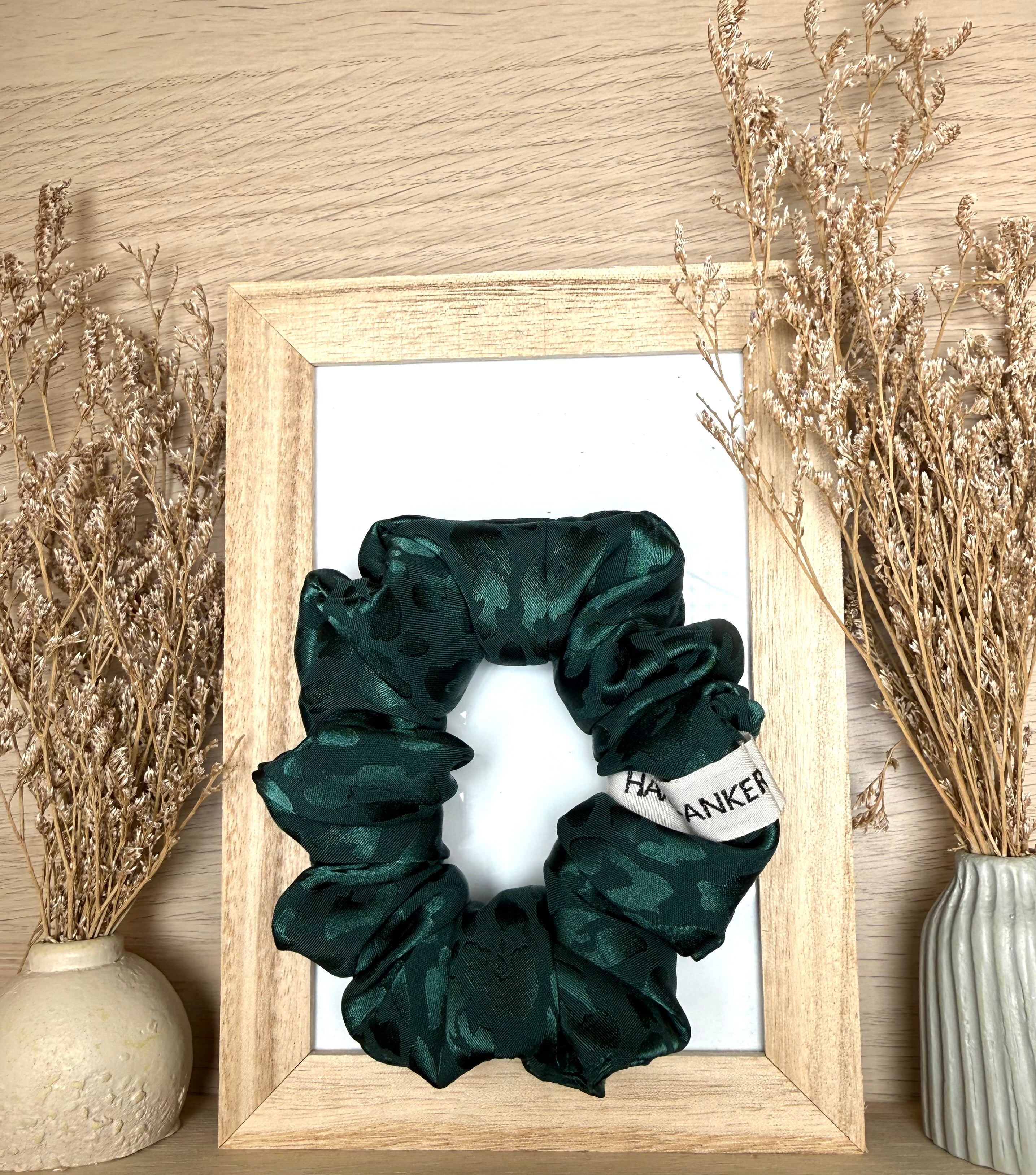 Satin Leo | Scrunchie