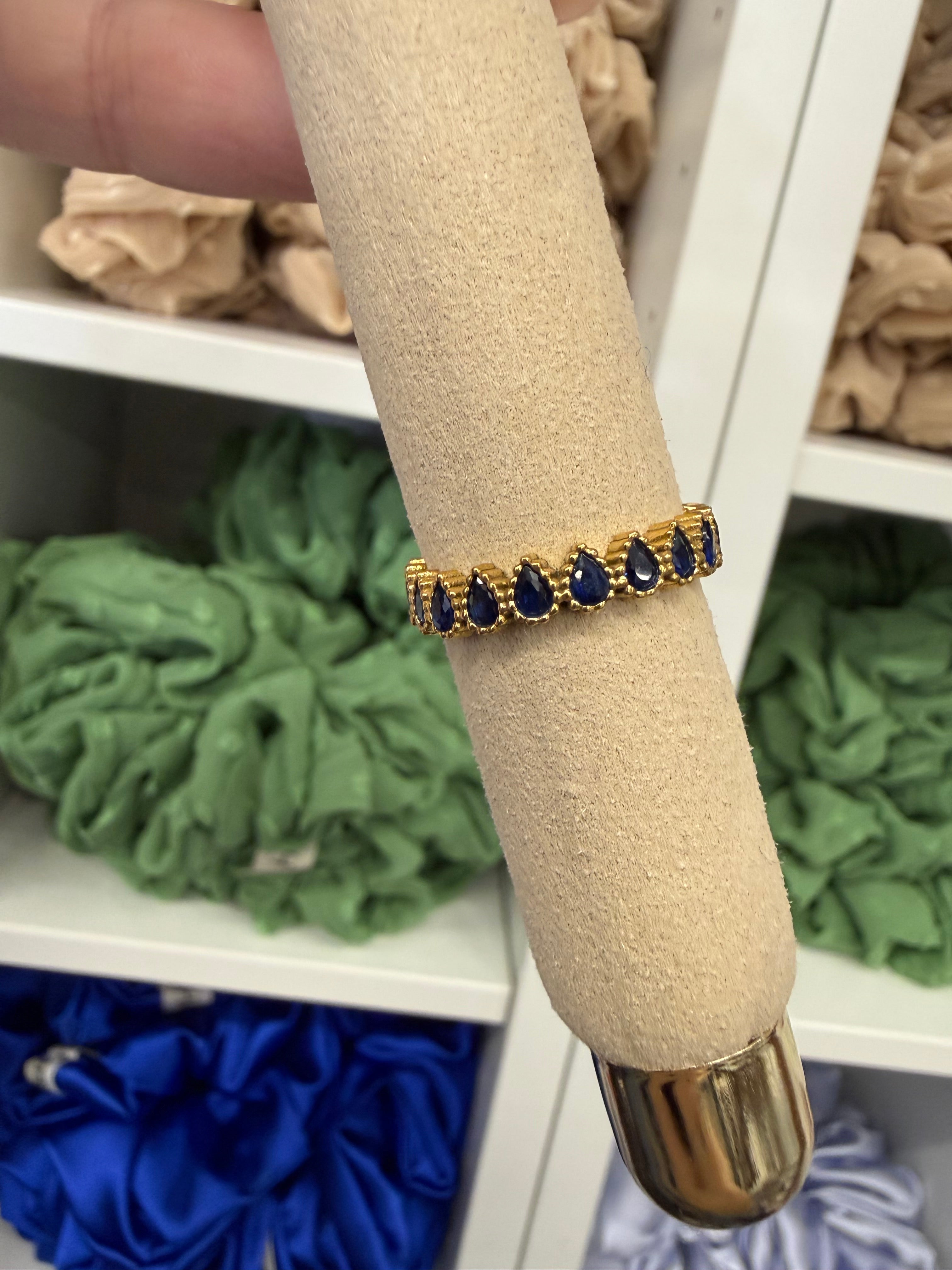 Ring kleine Tropfen Edelstahl vergoldet | Ring