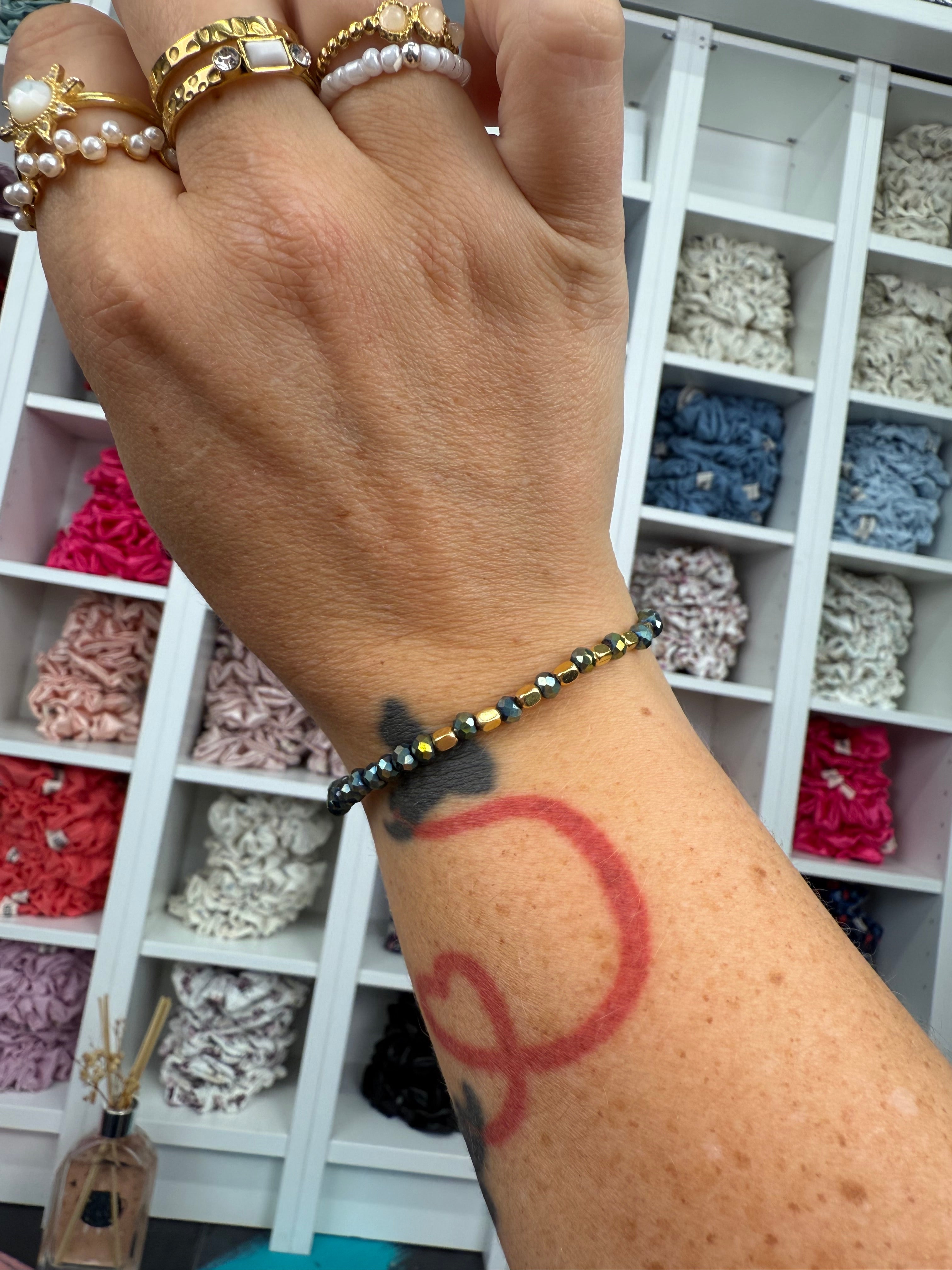 Facettierte Armbänder verschied. Farben | Armband