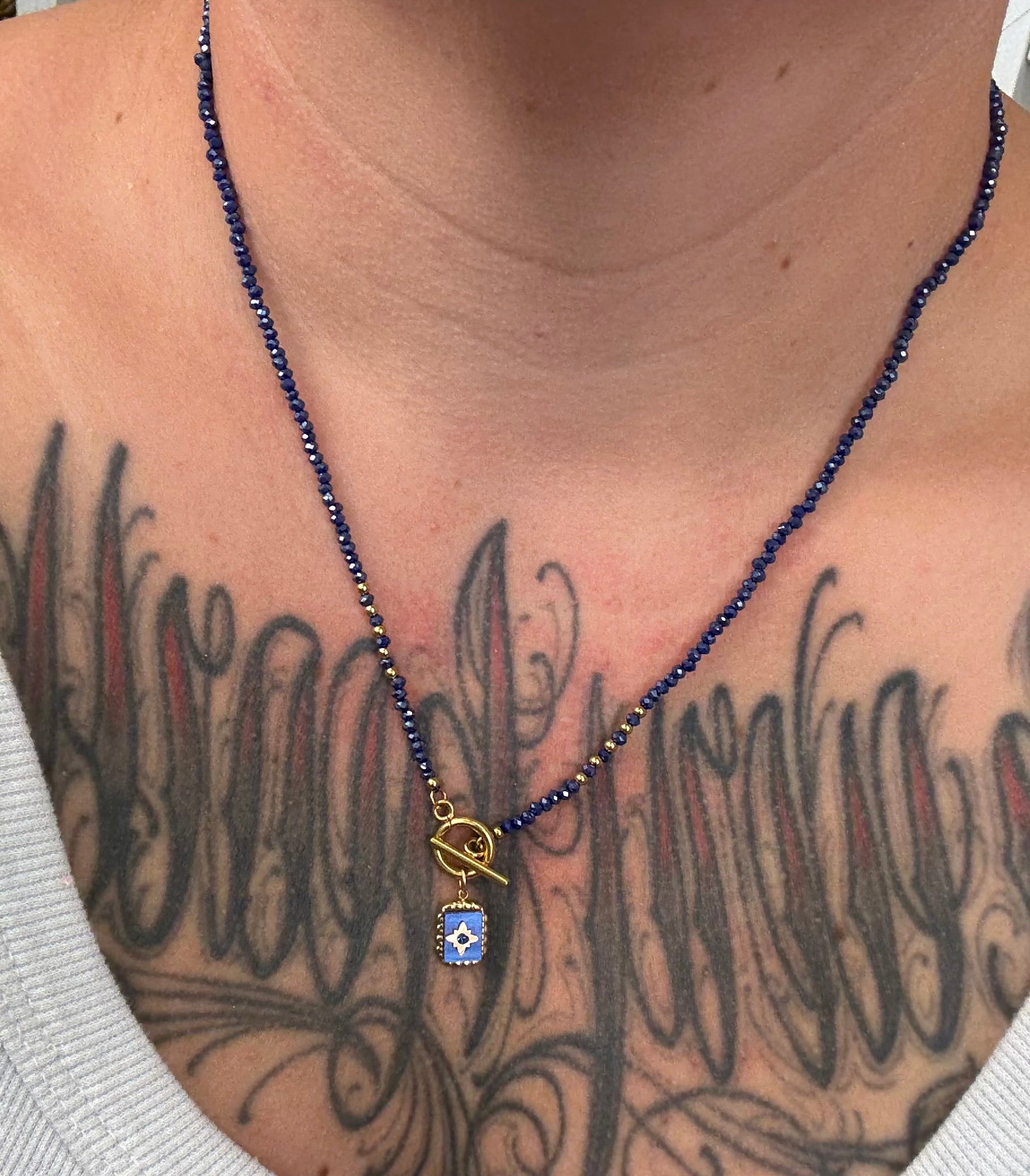 Kette mit Anhänger facettiert Blau | Halskette