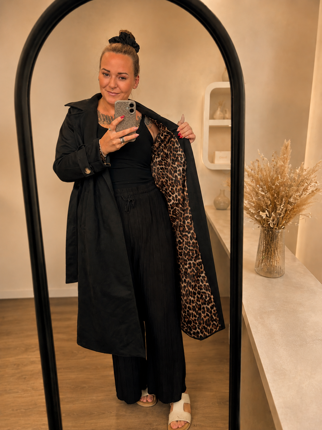 Trenchcoat Schwarz-Leo | Mantel