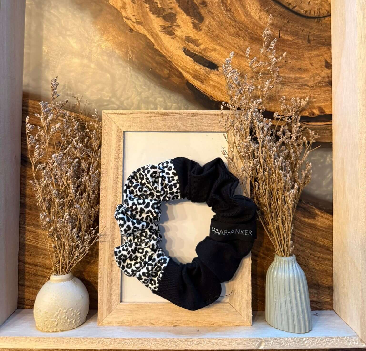 50-50 Leo | Scrunchie – HAAR-ANKER