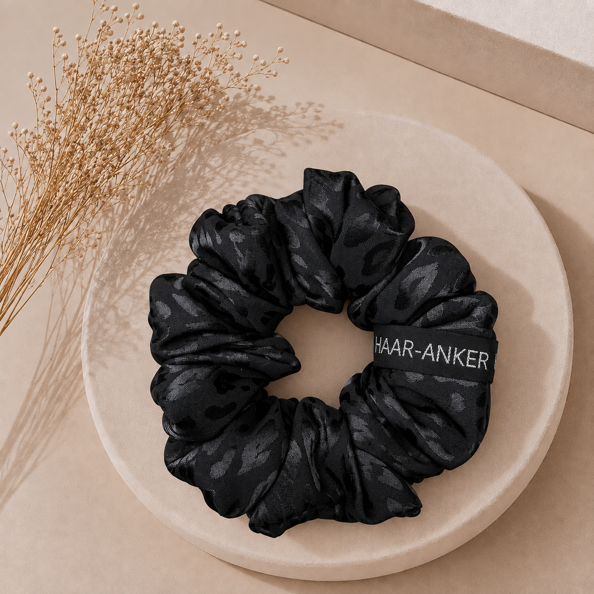 Satin Leo | XXL-Scrunchie